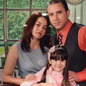 Meet your Posher, Yunia